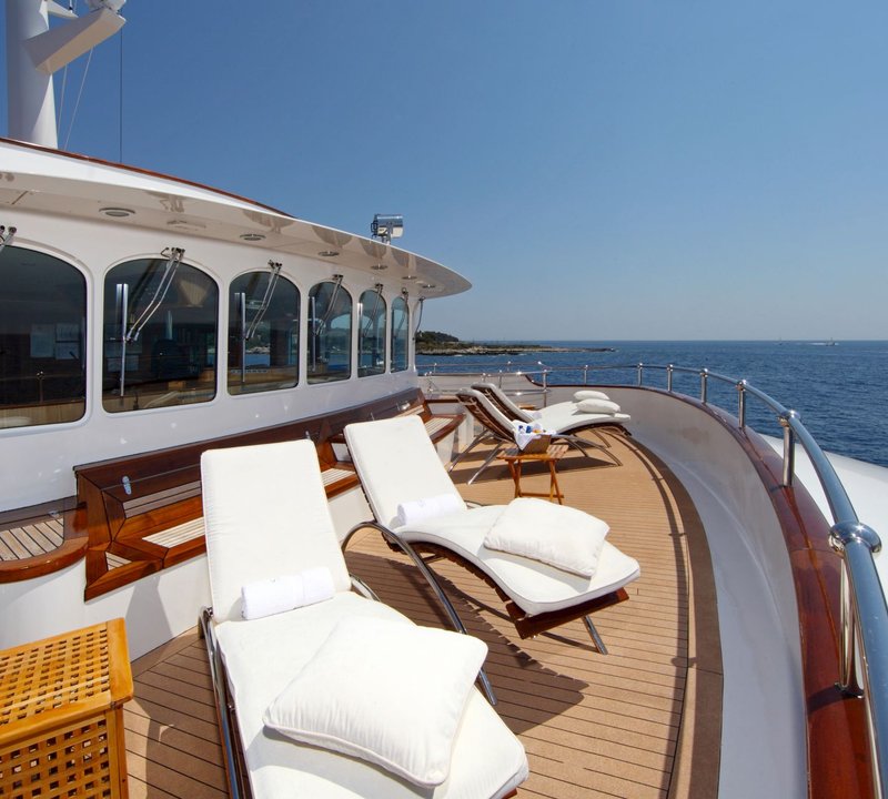 Sundeck