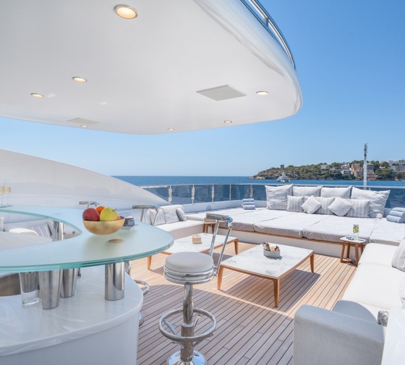Sundeck Bar 2