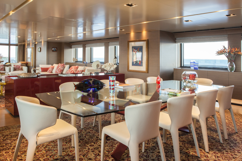 Super Yacht SARAMOUR - Main Saloon Dining