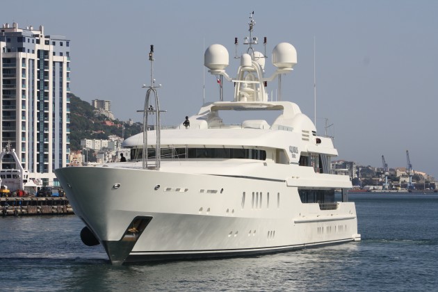 Superyacht Aquarius
