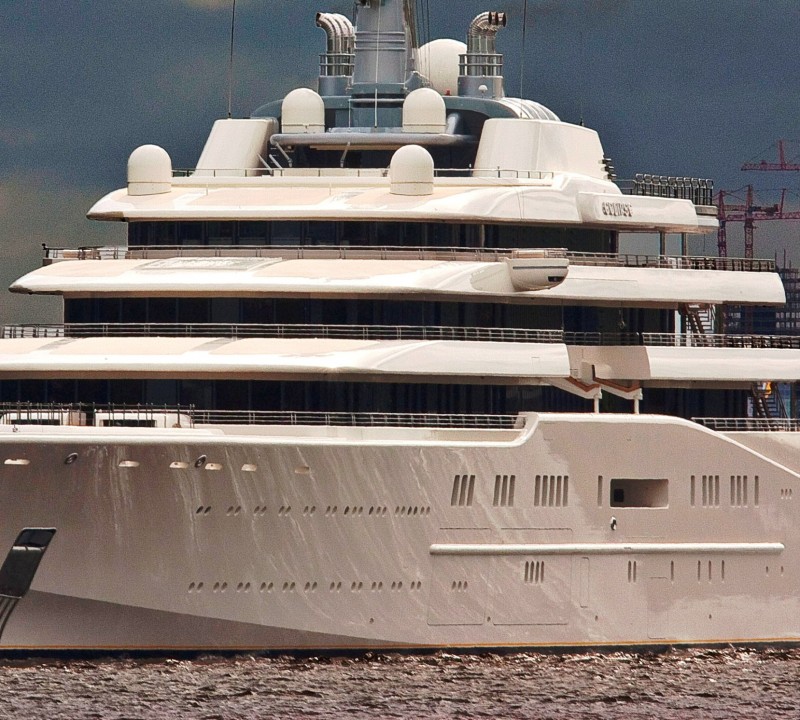 Superyacht Eclipse