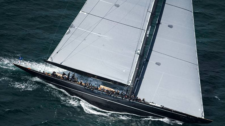 Superyacht Lionheart designed by Andre Hoek