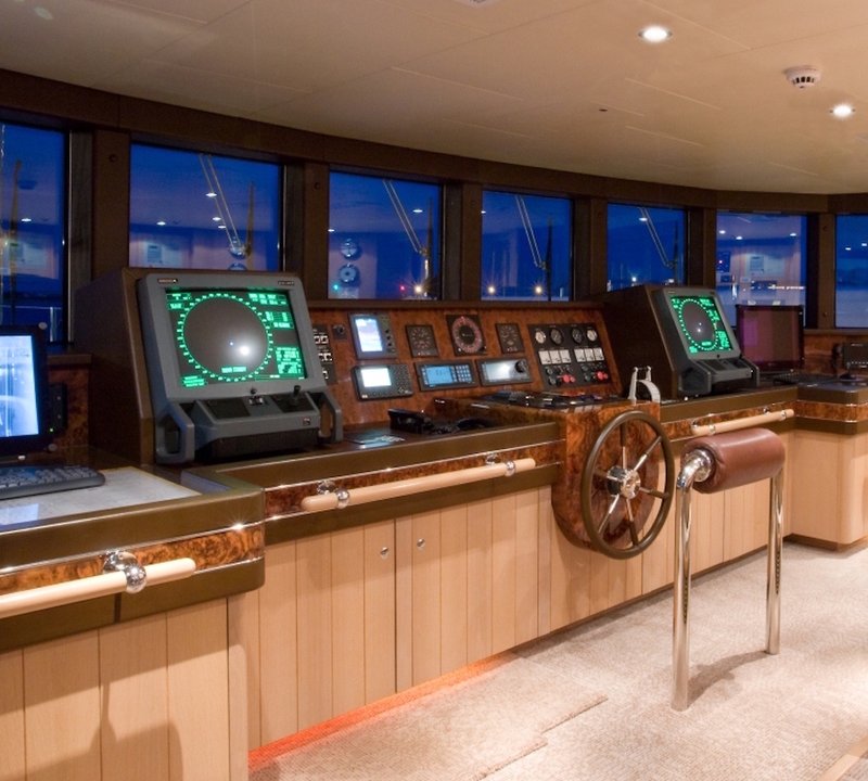 Superyacht MALIBU - Bridge
