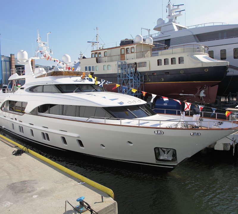 Superyacht MIAMAA - a Benetti Tradition 105 yacht launched in February 2012