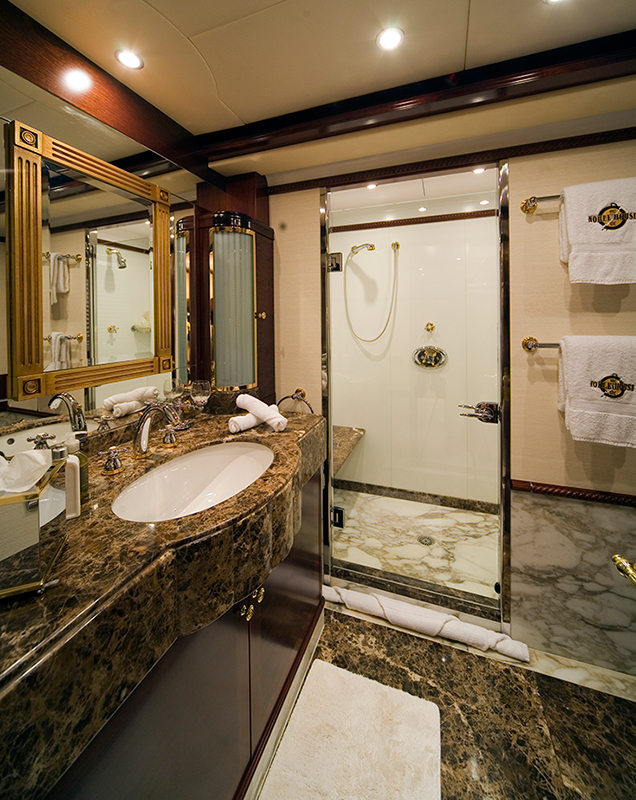 Superyacht NOBLE HOUSE - Bathroom