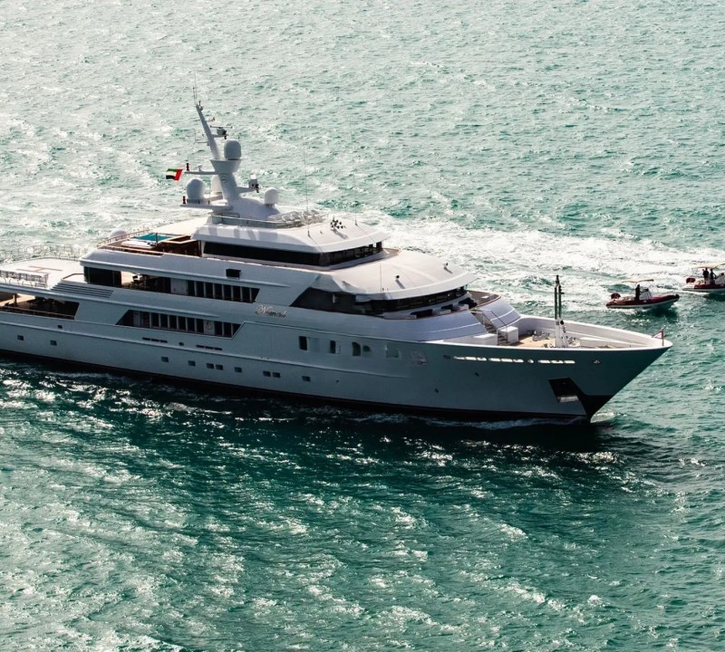 Superyacht NOMAD