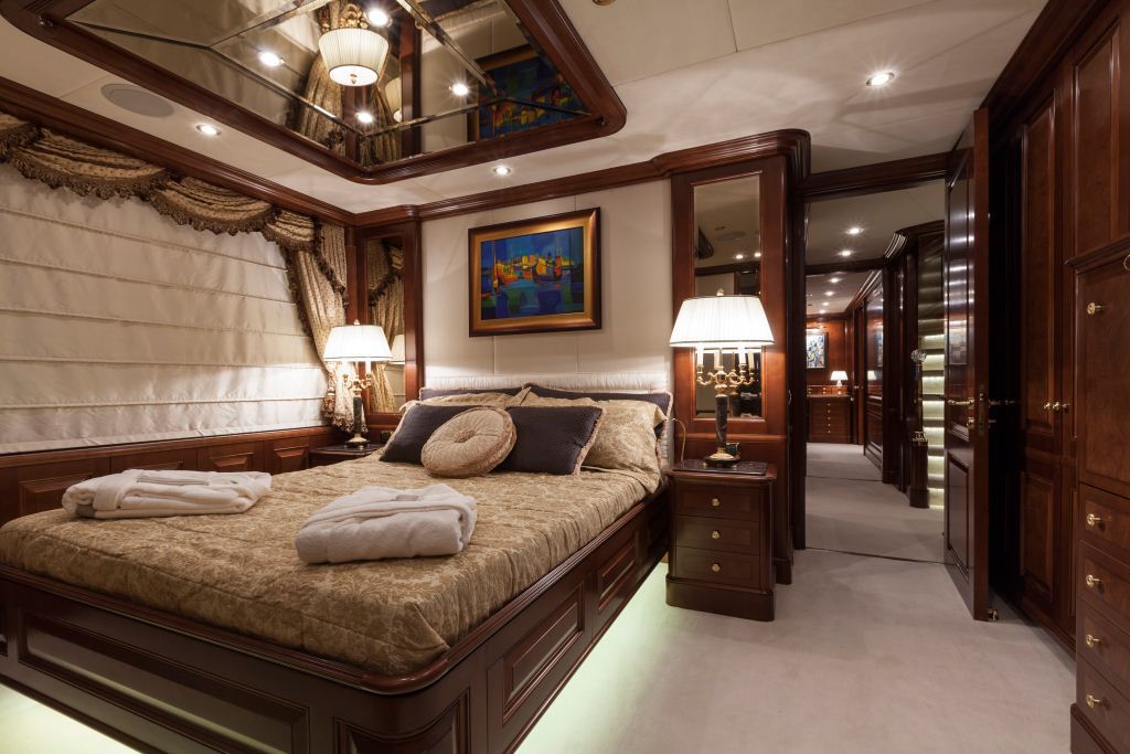 Superyacht PRIDE - Double Cabin