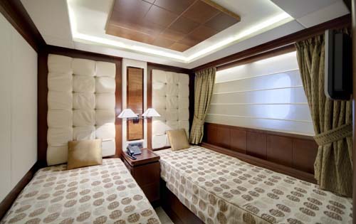 Twin cabin