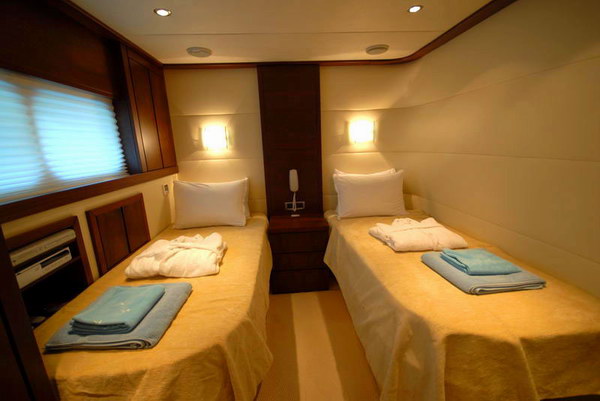 Tatiana -  Twin Cabin