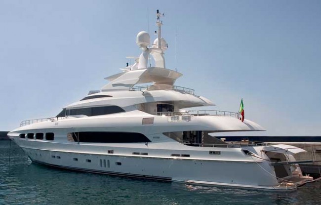 The Motor Yacht Manifiq by Mondomarine