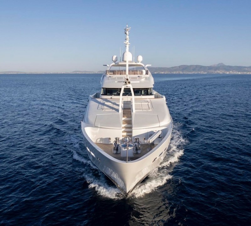 Titian Pearl -  Bow