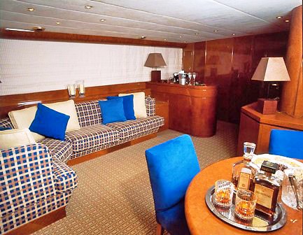 Trinity II -  Upper deck salon