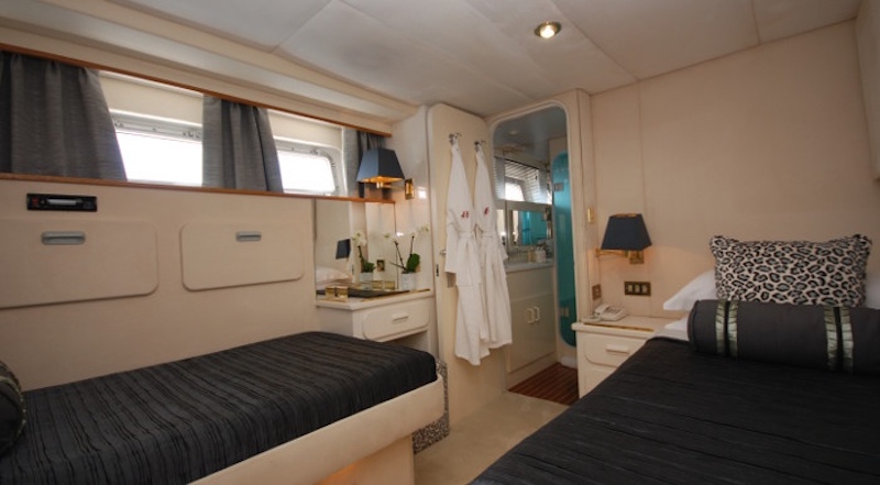 Twin Cabin