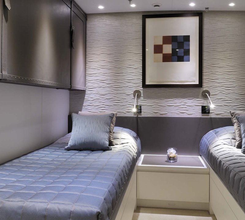 Twin Cabin