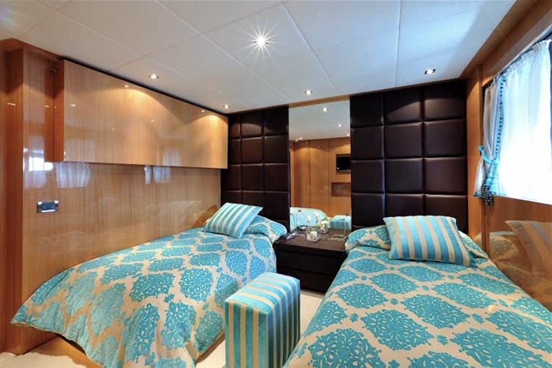 Twin Cabin