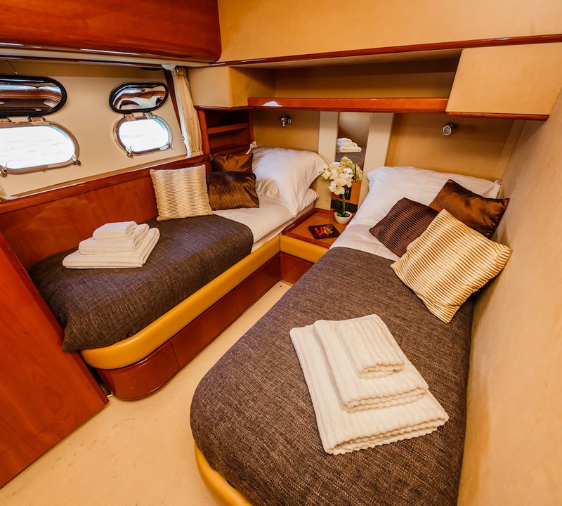 Twin Guest Cabin