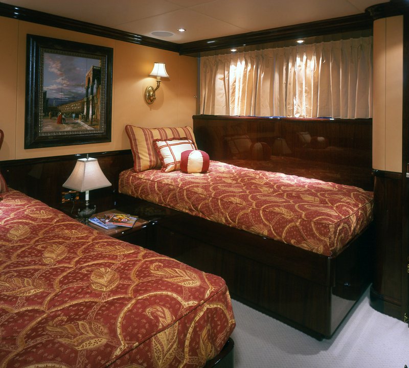 Twin Cabin