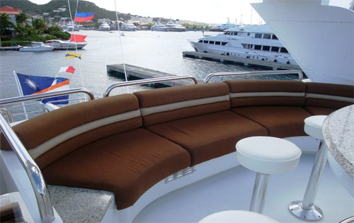 Unforgettable -  Flybridge seating