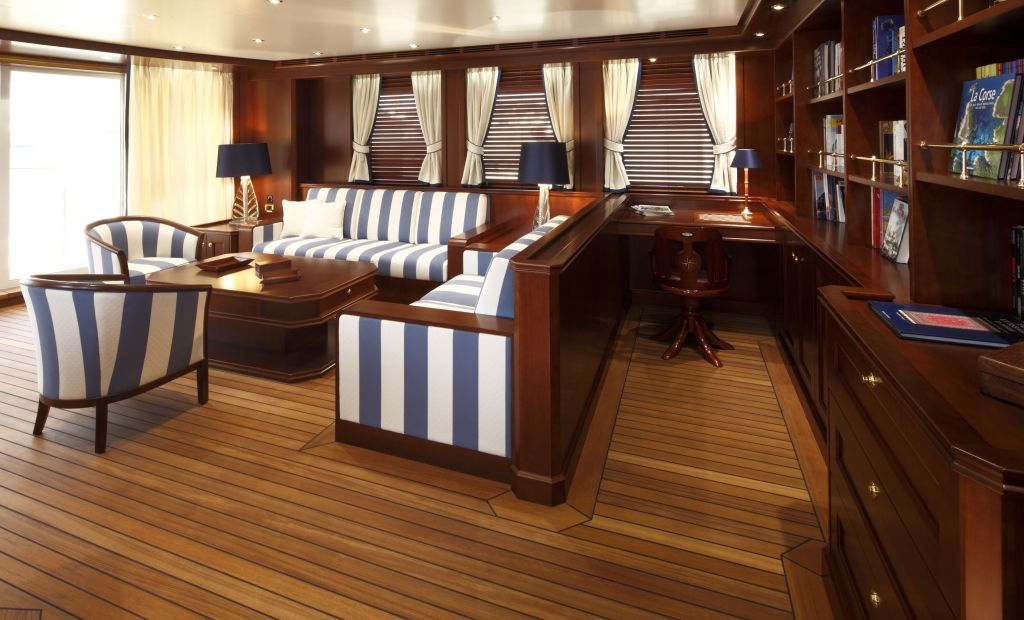 Upper Deck