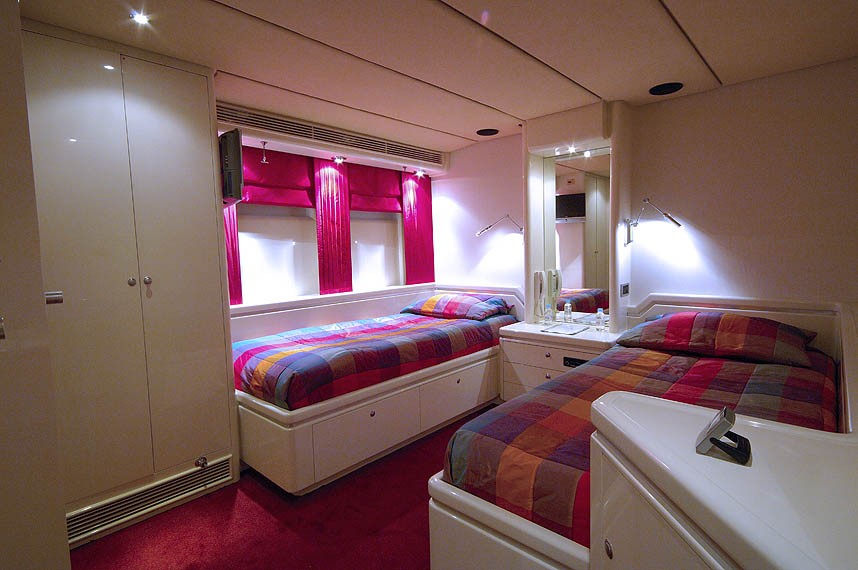 Twin Cabin