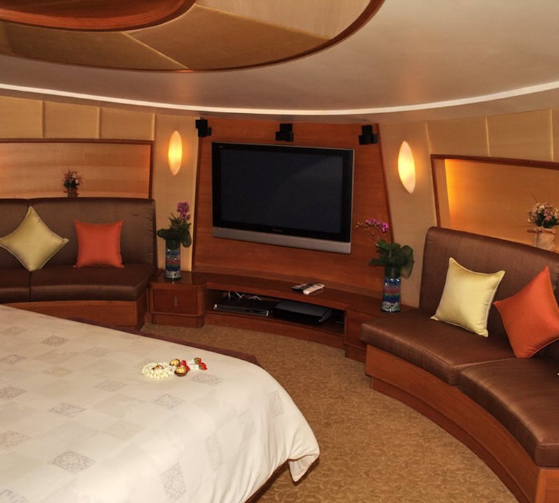 VIP Cabin