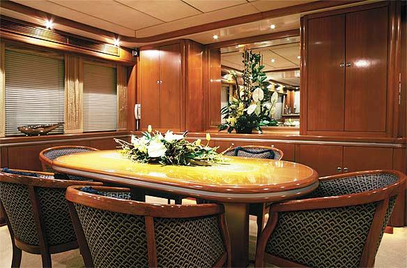 Viking dining2