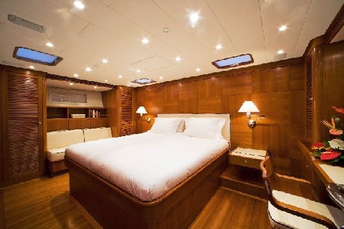 Virago - Master Cabin