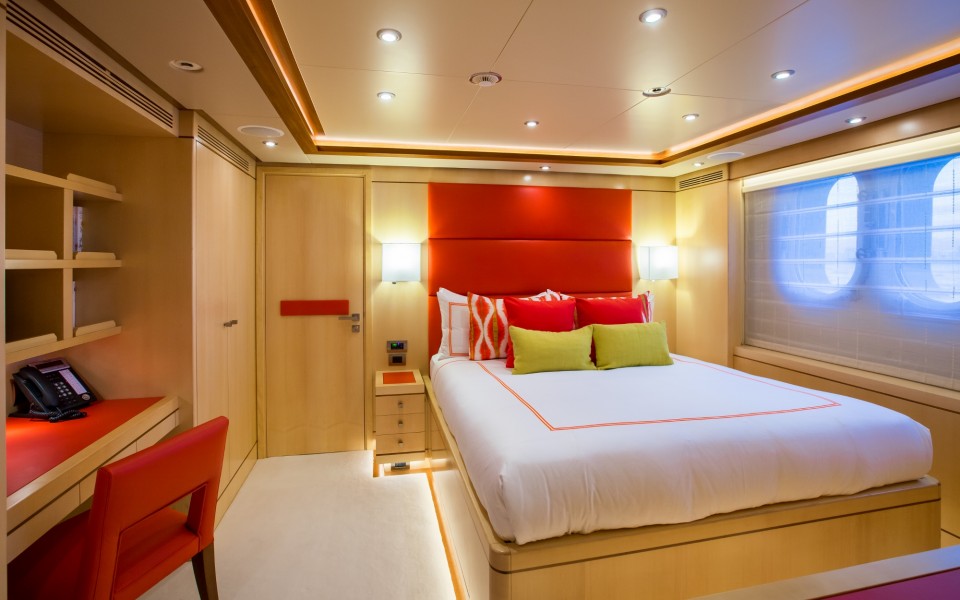 Double Cabin