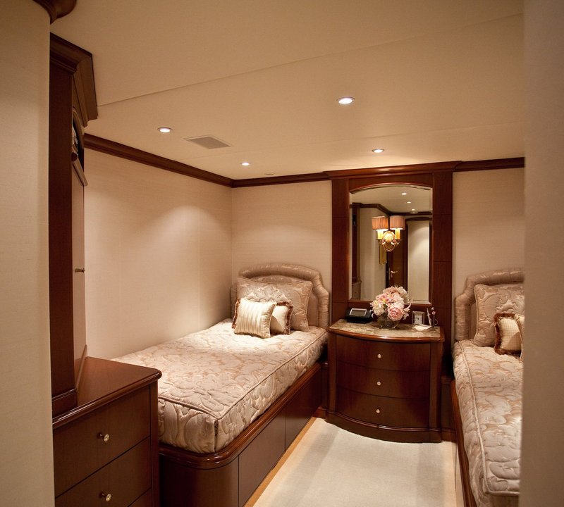 Twin Cabin