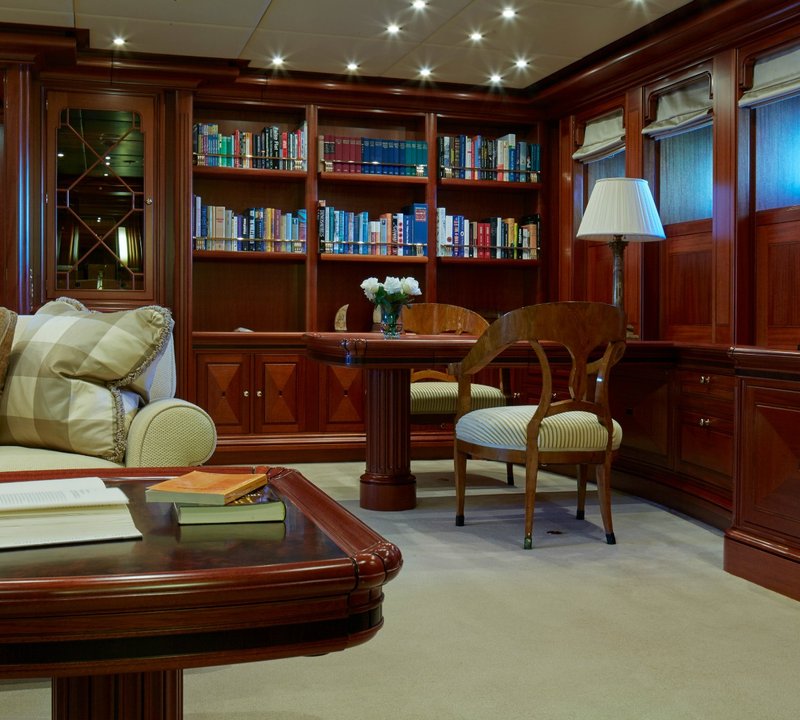 Yacht ATHENA - Library