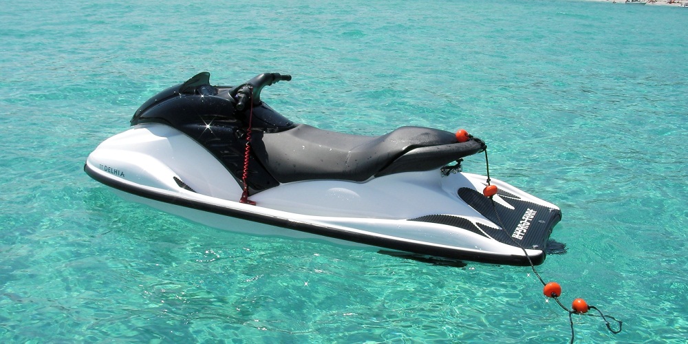 Yacht DELHIA - Jet Ski