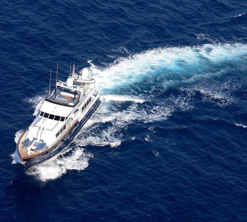 Yacht DOA By Broward - Underway