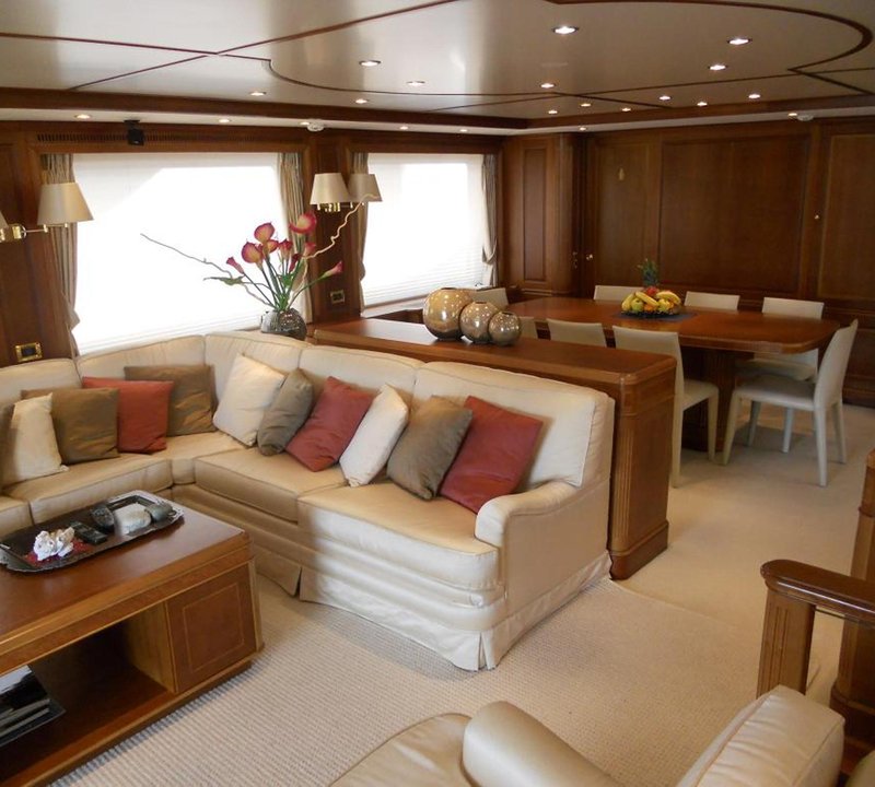 Yacht ENIGMA By Benetti Salon
