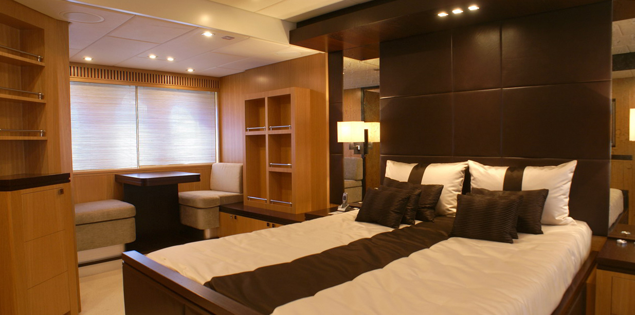 Yacht EOL B - Master Cabin