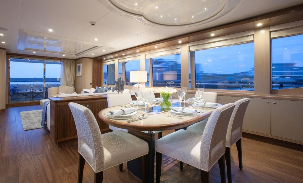 Yacht FIREFLY by Mulder - Formal Dining