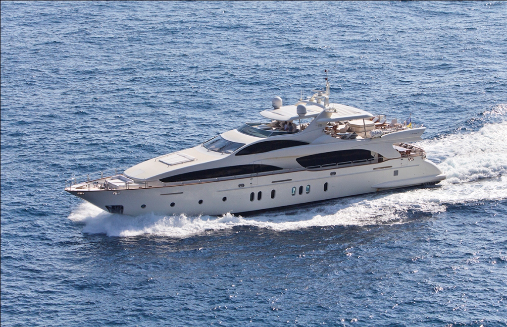 Yacht LA DEA -  Crusing