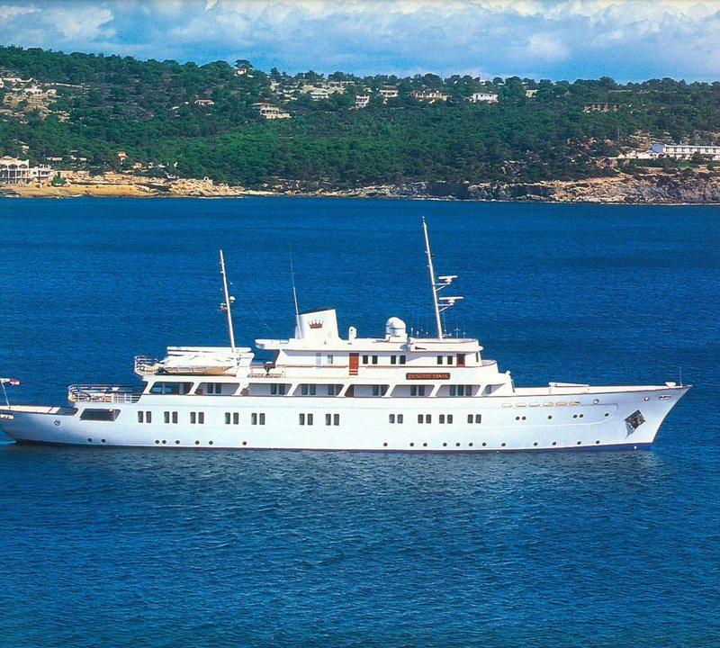Yacht LADY K II