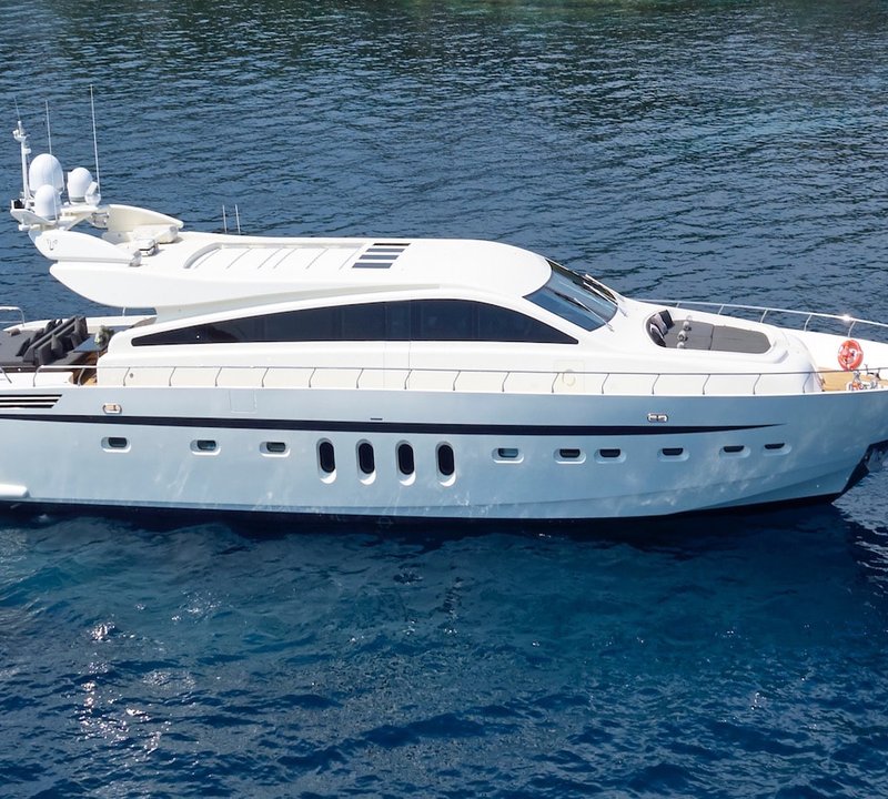 Yacht RG 512