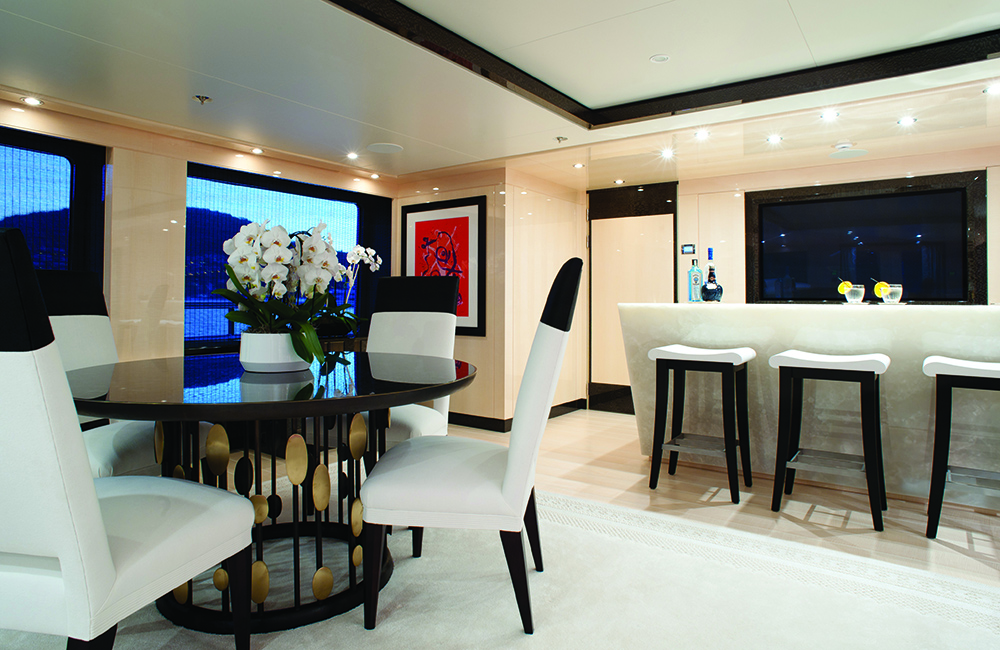 Yacht STEP ONE An Amels 180 LE - Social Areas