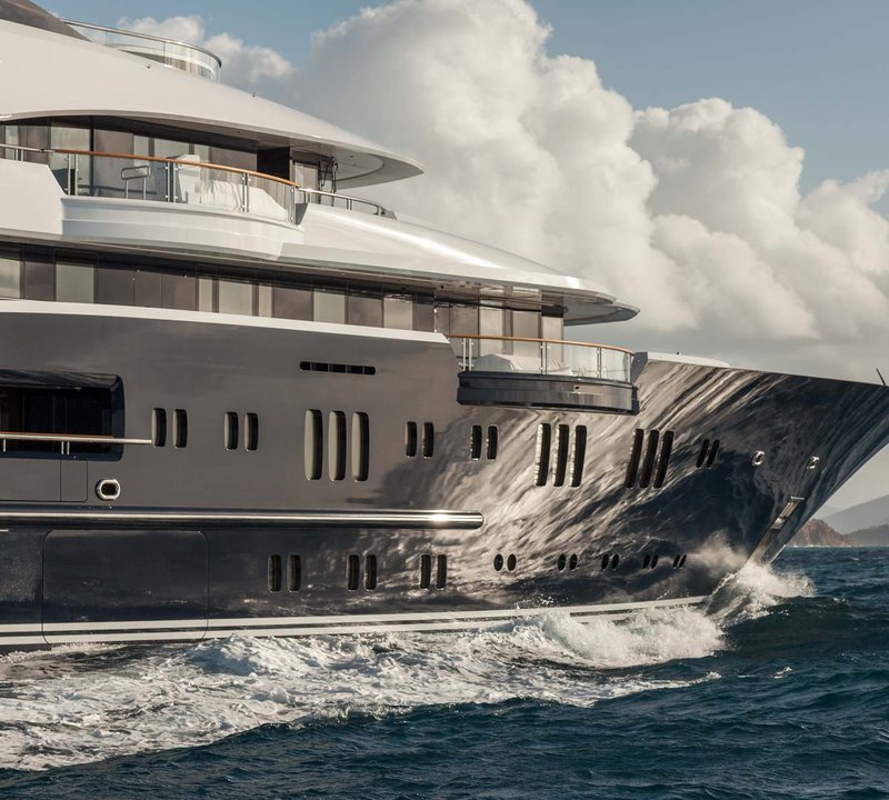 Yacht Solandge - Side