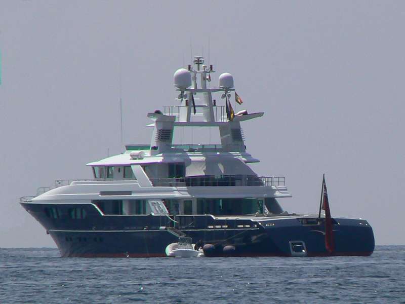 Yacht T6 - Image Courtesy of Solent Waters