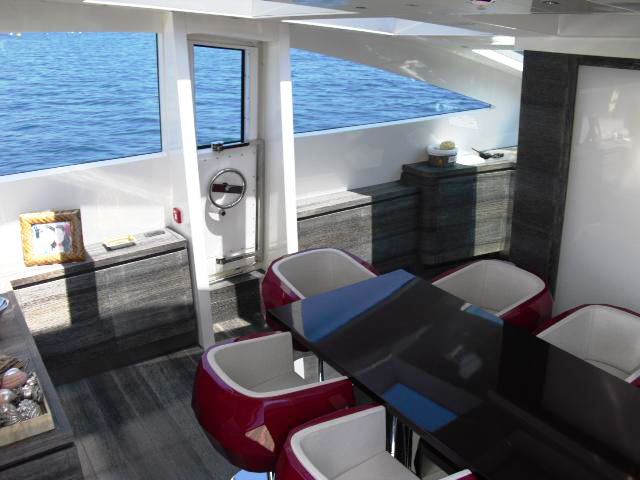 Yacht TOBY - Dining Detail