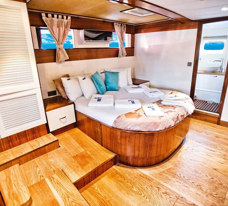Yasemin Guest Cabin