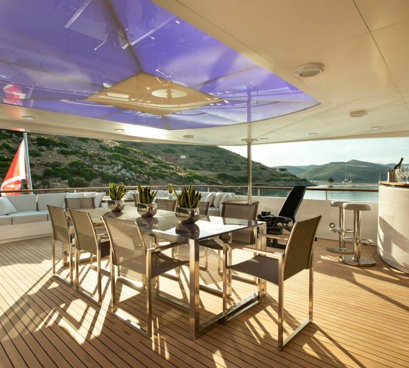 Al Fresco Dining On Upper Deck