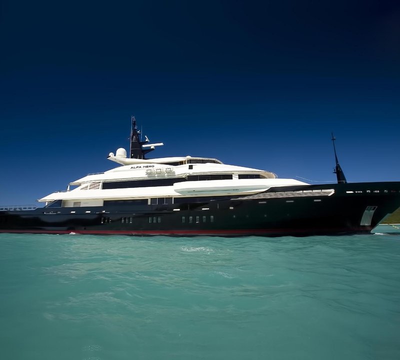 Alfa Nero Oceanco