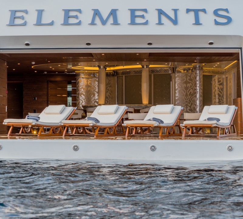 Beach Club Bar