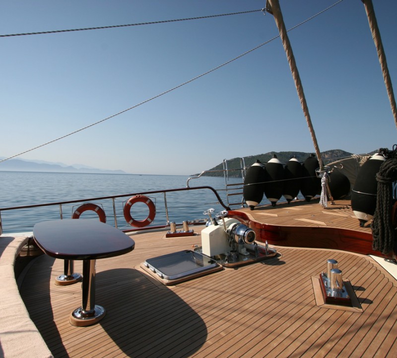 Bow Seating