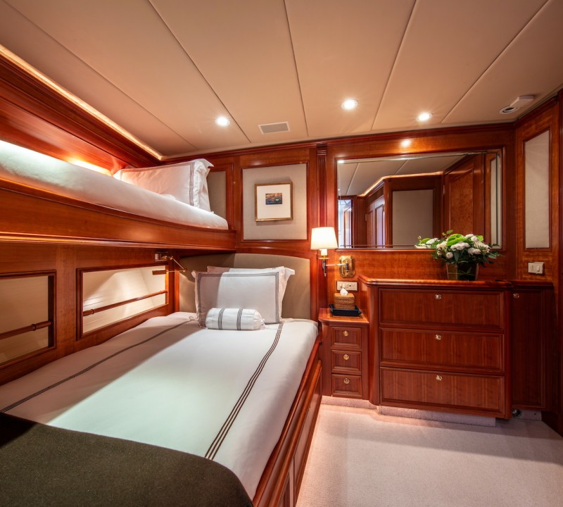 Bunk Cabin  ©YachtShot