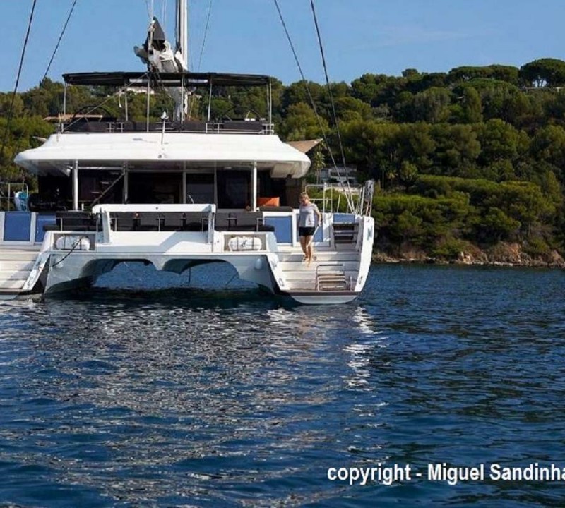 Cat Yacht ASTROLABE