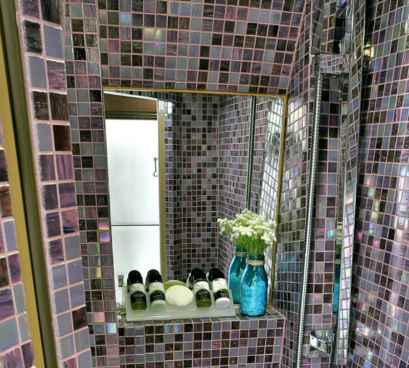 Charter Catamaran Anassa Bathroom